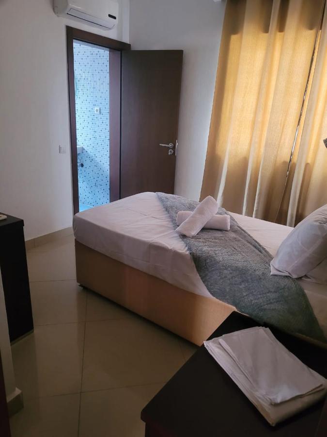 Guest House La Plaza Luanda Exterior foto